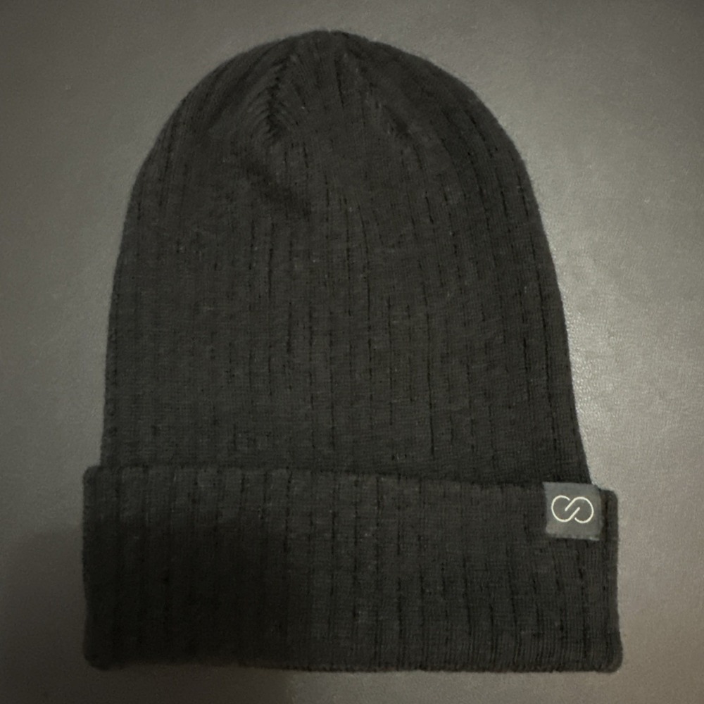 Calia by Carrie Underwood Black Beanie One Size Fits Most. New Without Tags!